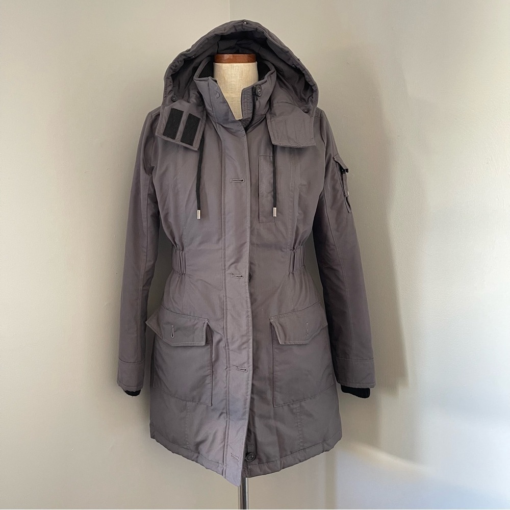 Abercrombie & Fitch Gray Arctic Parka jacket size Small preowned